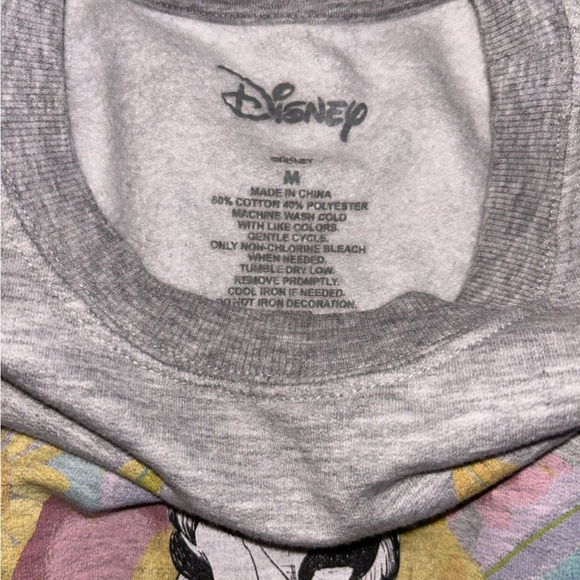 Women’s M Disney Alice In Wonderland Sweater - Picture 3 of 4